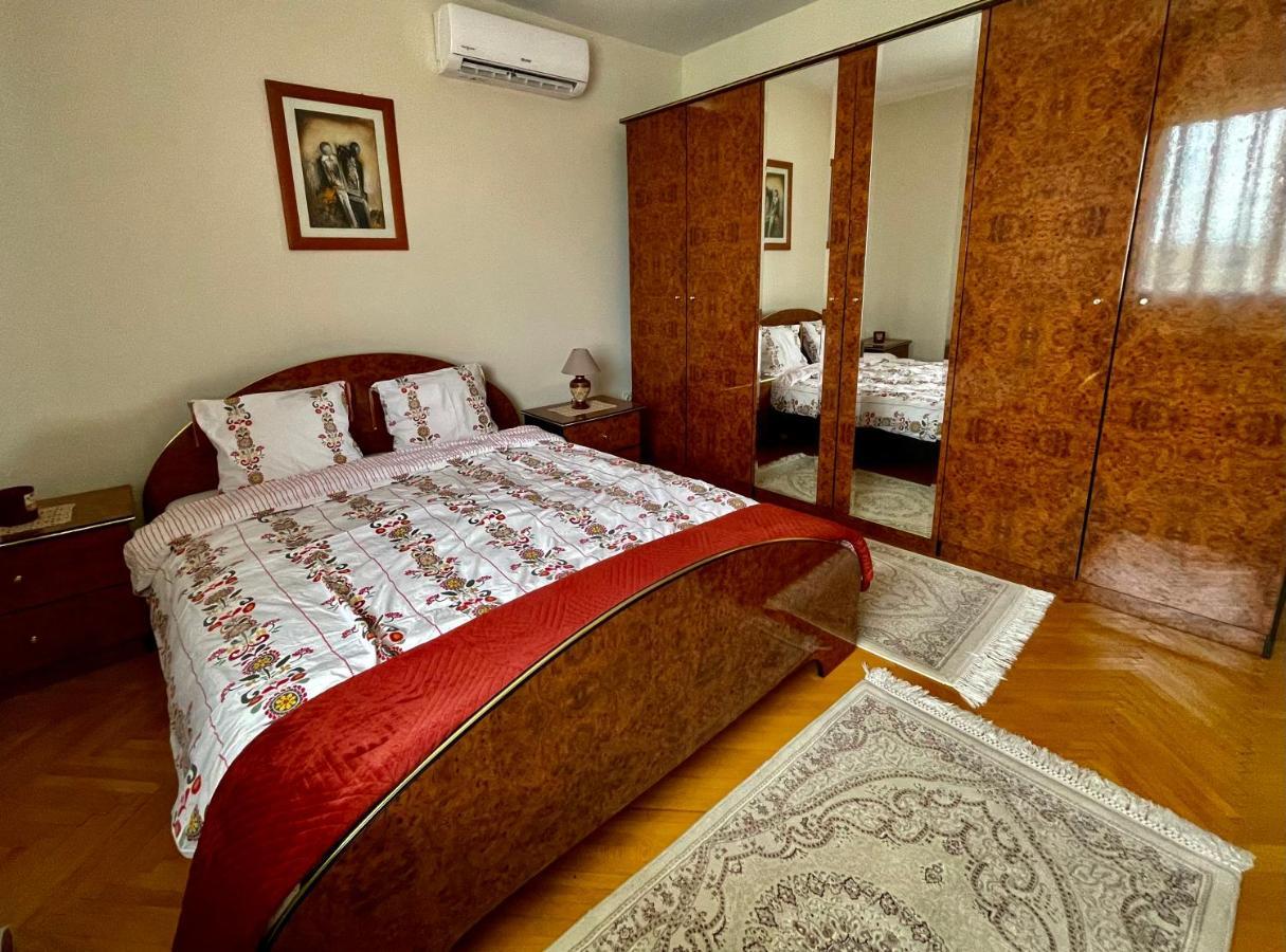 Villa Garden Приштина Екстер'єр фото